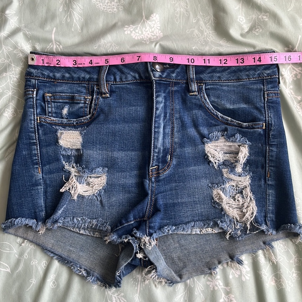 ❌ SOLD ❌ American Eagle Stretch Denim Jean shorts - AE hi-rise shorts - Picture 5 of 9